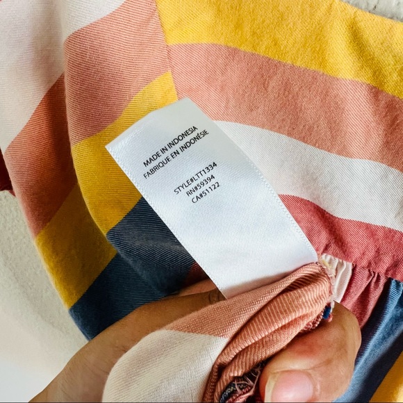 Beachlunchlounge Happy Stripe Zoey Flutter Sleeve Box Neck Top - Picture 6 of 12